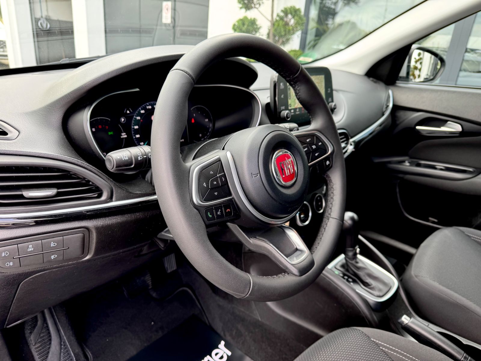 Bild 10 von 15 - Fiat Tipo - Gebrauchtwagen von Automobile Trier Fiat Tipo 1.5 Hybrid, AUTOMATIK, NAVI, SPUR, KAMERA