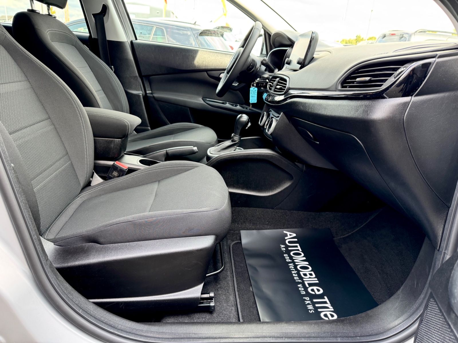 Bild 13 von 15 - Fiat Tipo - Gebrauchtwagen von Automobile Trier Fiat Tipo 1.5 Hybrid, AUTOMATIK, NAVI, SPUR, KAMERA