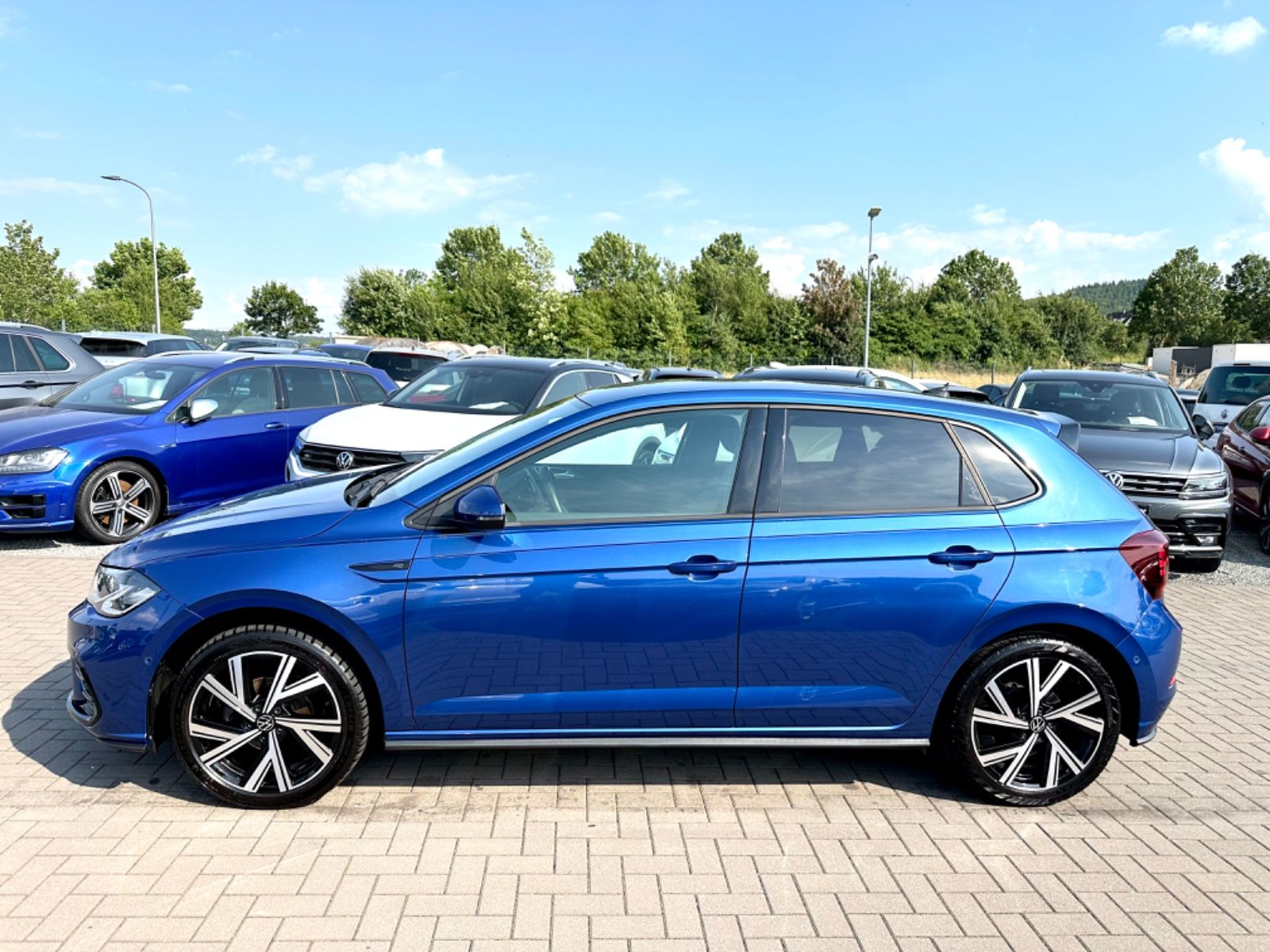 Bild 8 von 15 - Volkswagen Polo - Gebrauchtwagen von Automobile Trier Volkswagen Polo R Line, NAVI, MATRIX, IQ, KAMERA, 1.HAND