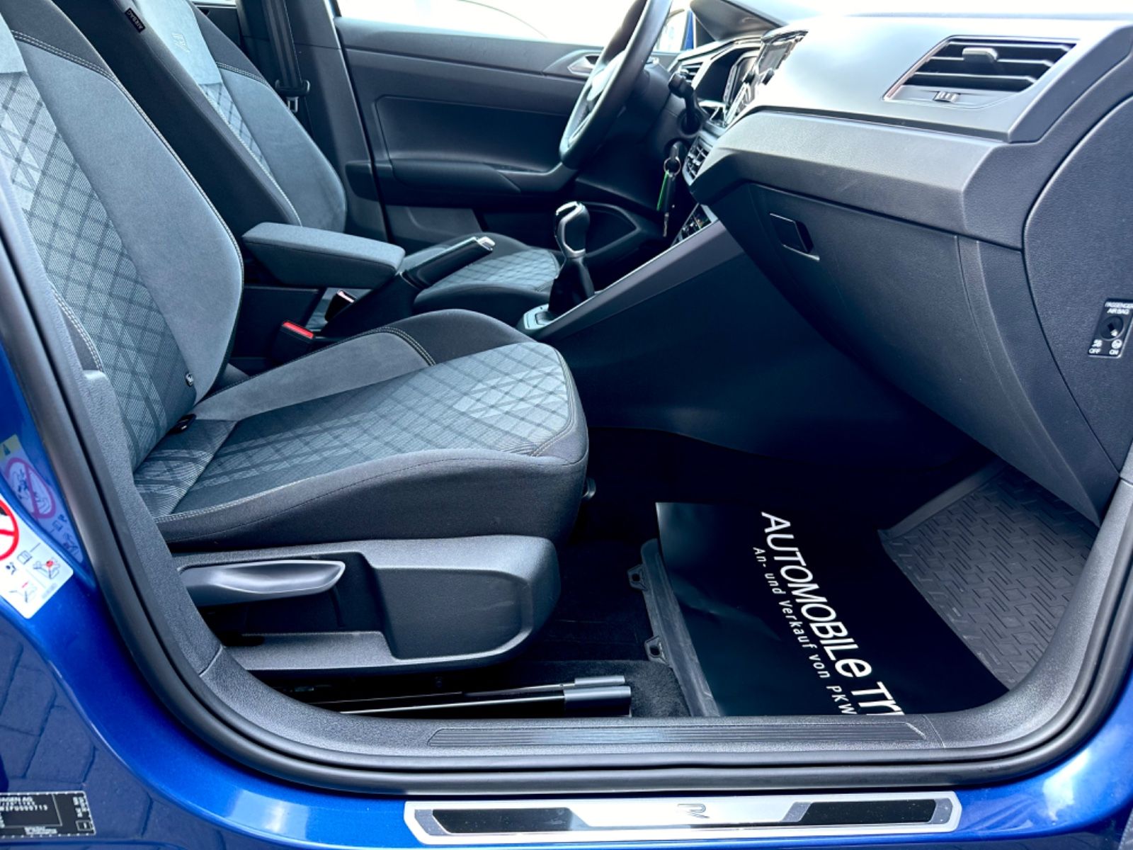 Bild 13 von 15 - Volkswagen Polo - Gebrauchtwagen von Automobile Trier Volkswagen Polo R Line, NAVI, MATRIX, IQ, KAMERA, 1.HAND