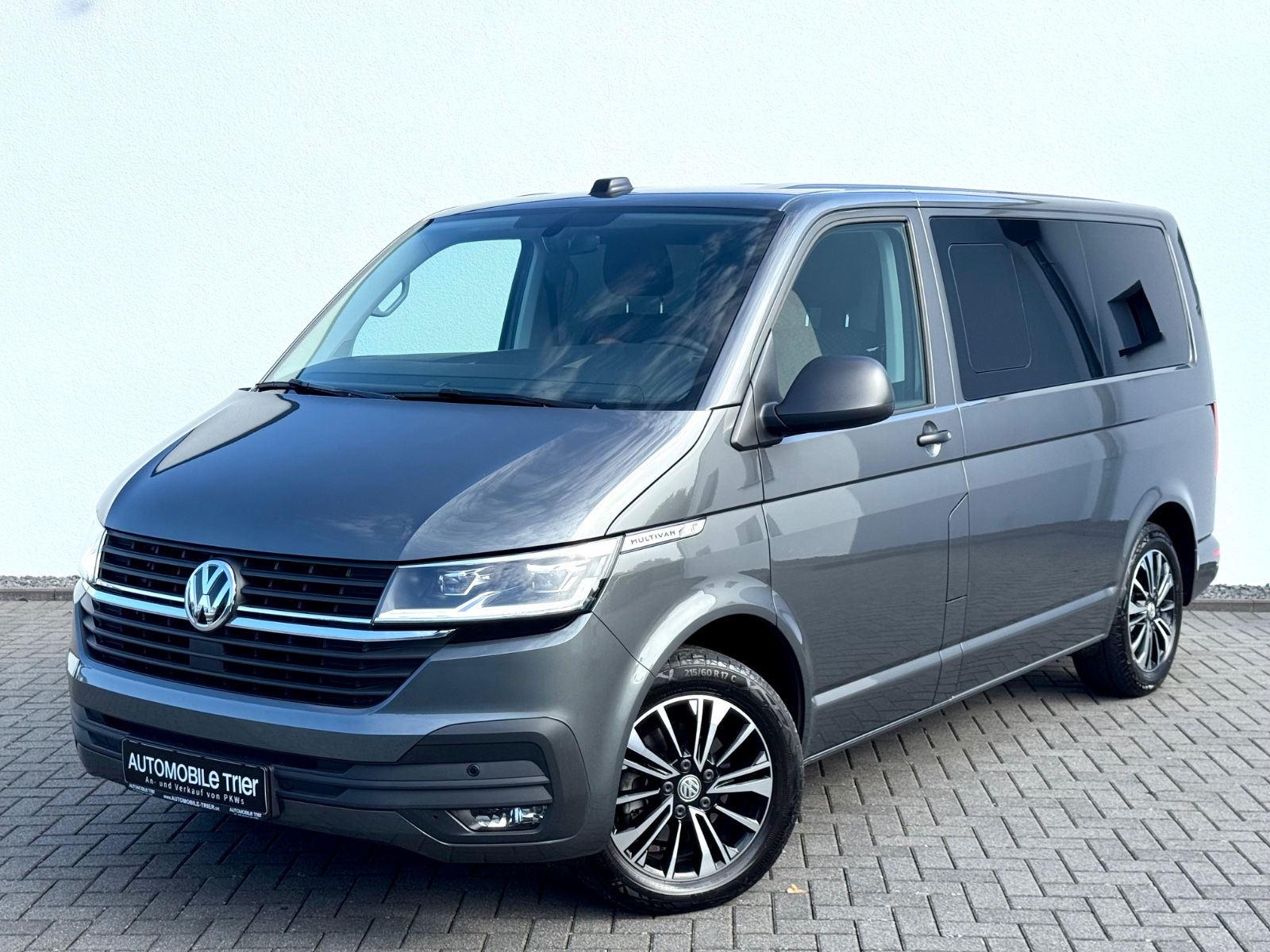 Volkswagen T6.1 Multivan /NAVI/LED/ACC/AHK/CAM/GARANTIE