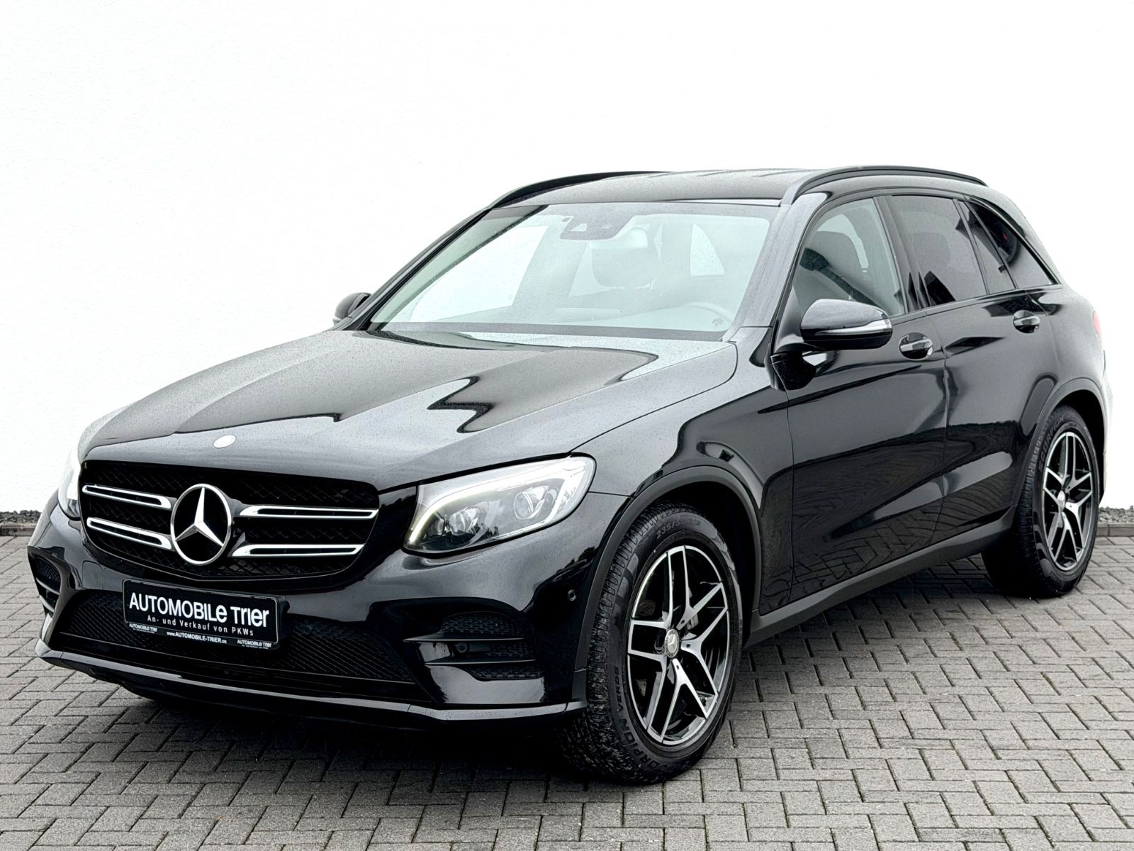 Mercedes-Benz GLC 250 d 4Matic Amg Line /NAVI/LED/CAM/