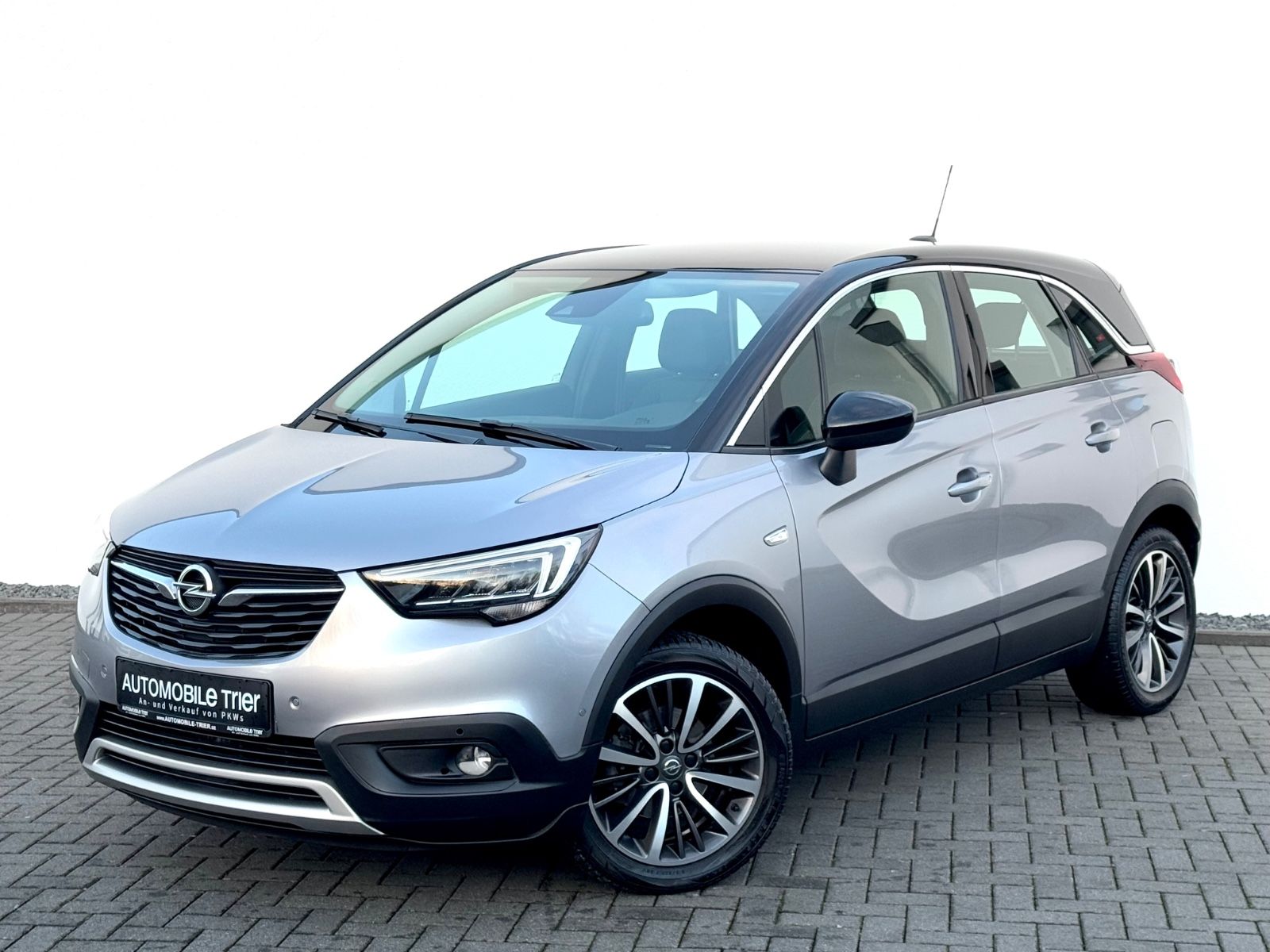 Opel Crossland X 1.2 AUTOMATIK /NAVI/LED/CAM/1.HAND/