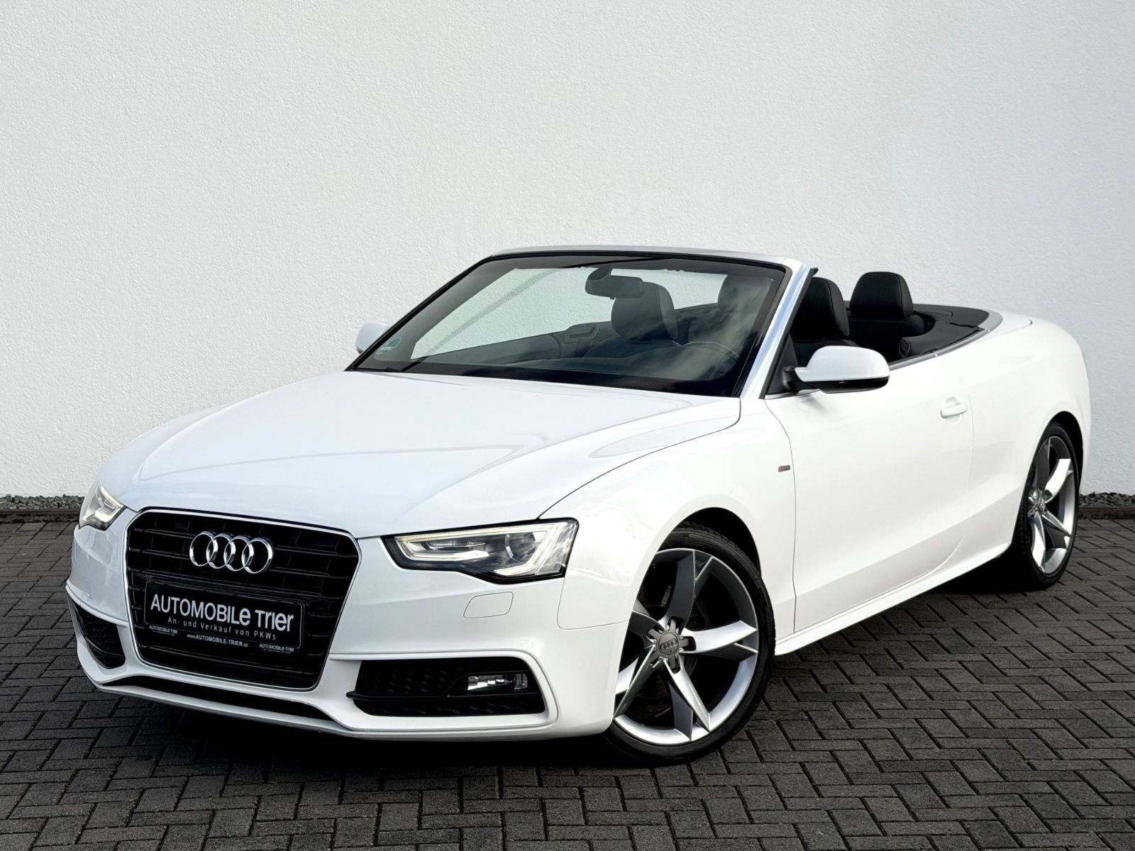 Audi A5 Cabriolet 2.0 TDI S line / GARANTIE /
