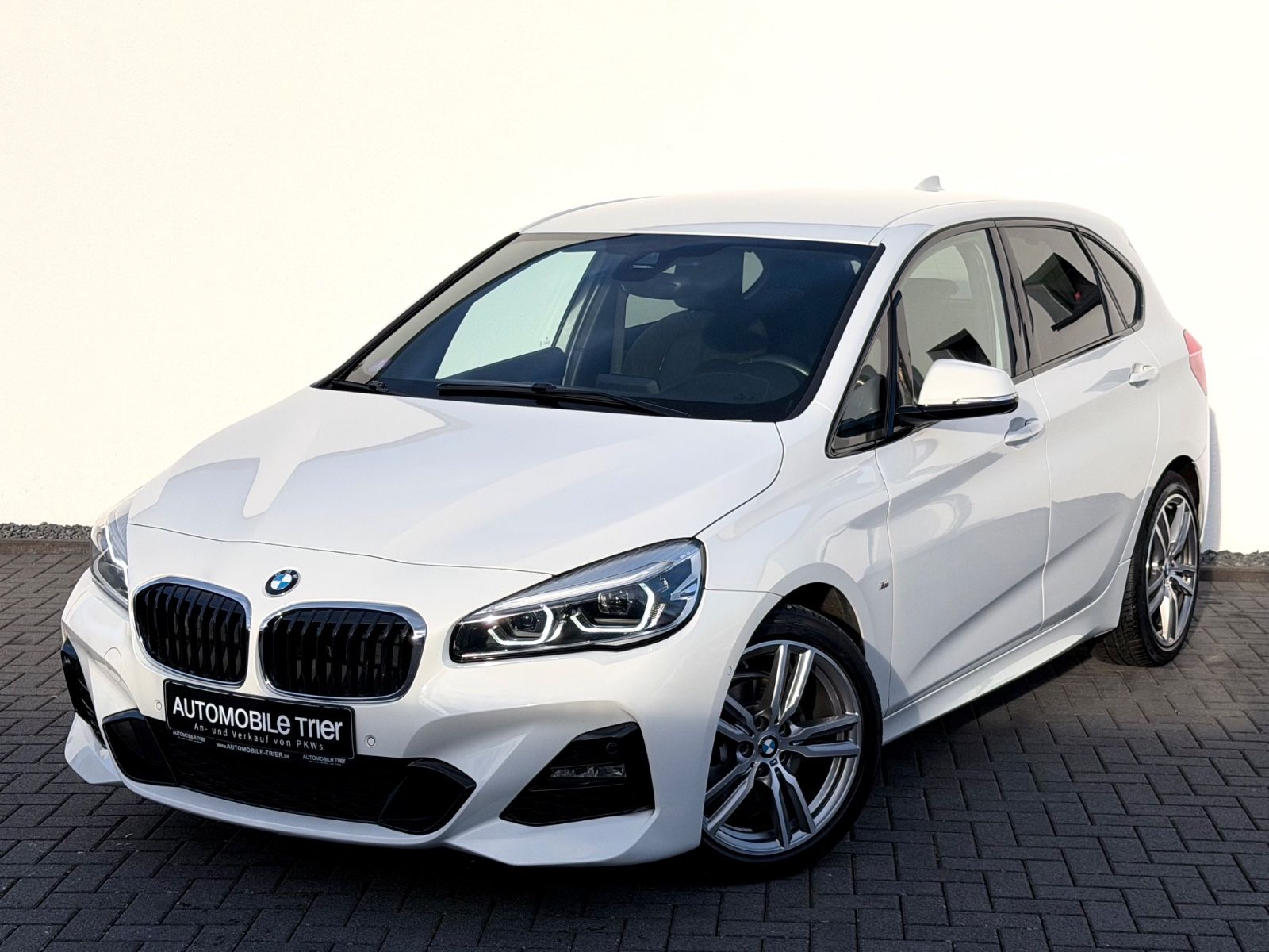 BMW 218i Active Tourer M Sport Paket /NAVI/LED/CAM/