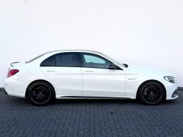 Mercedes-Benz C 63 AMG 4.0 V8 ,  NIGHT PAKET,  360°CAM, BURMES - Thumbnail 4