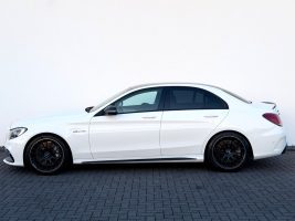 Mercedes-Benz C 63 AMG 4.0 V8 ,  NIGHT PAKET,  360°CAM, BURMES - Thumbnail 8