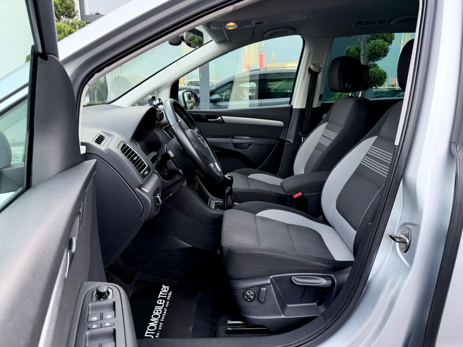 Bild 9 von 14 - Volkswagen Sharan - Gebrauchtwagen von Automobile Trier Volkswagen Sharan Life 2.0 TDI, NAVI, AHK, PDC, GARANTIE