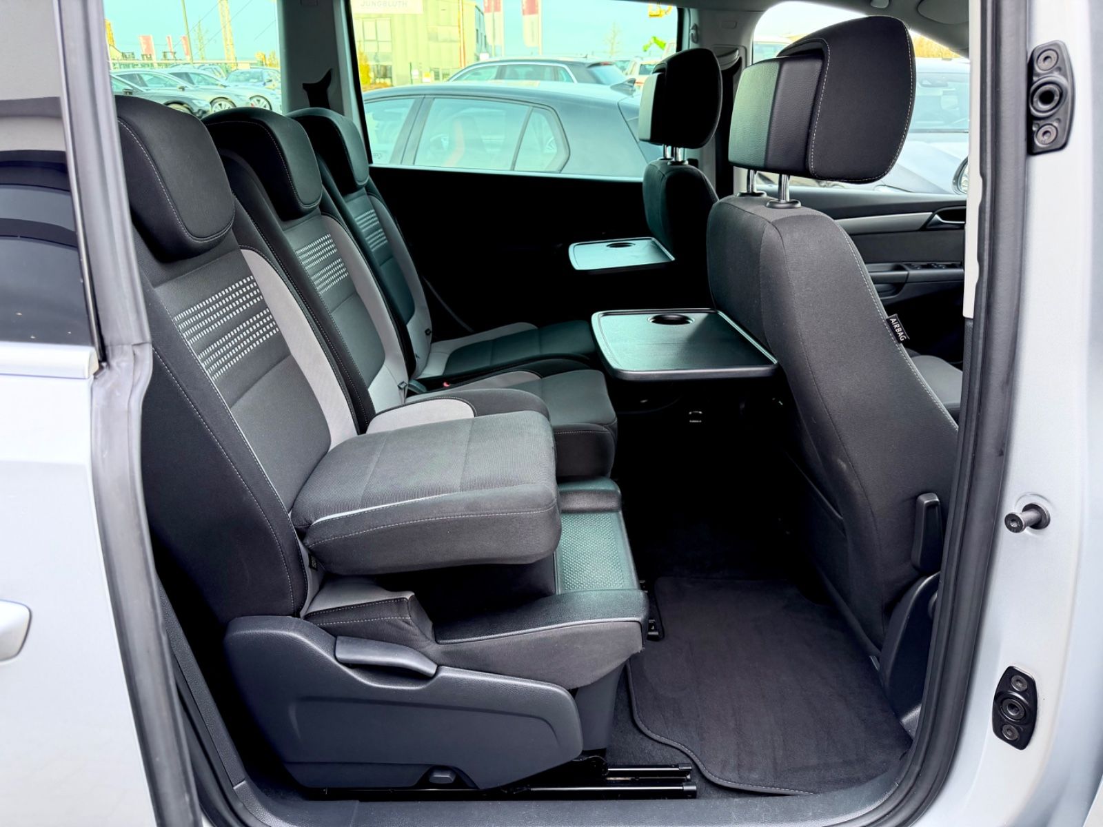 Bild 12 von 14 - Volkswagen Sharan - Gebrauchtwagen von Automobile Trier Volkswagen Sharan Life 2.0 TDI, NAVI, AHK, PDC, GARANTIE