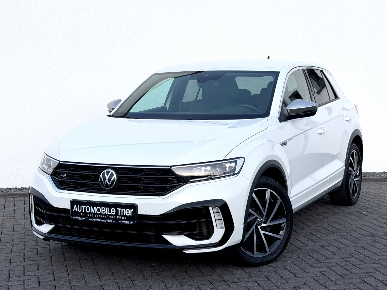 Volkswagen T-Roc R  2.0 TSI DSG 4Motion /NAVI/LED/ACC/CAM/