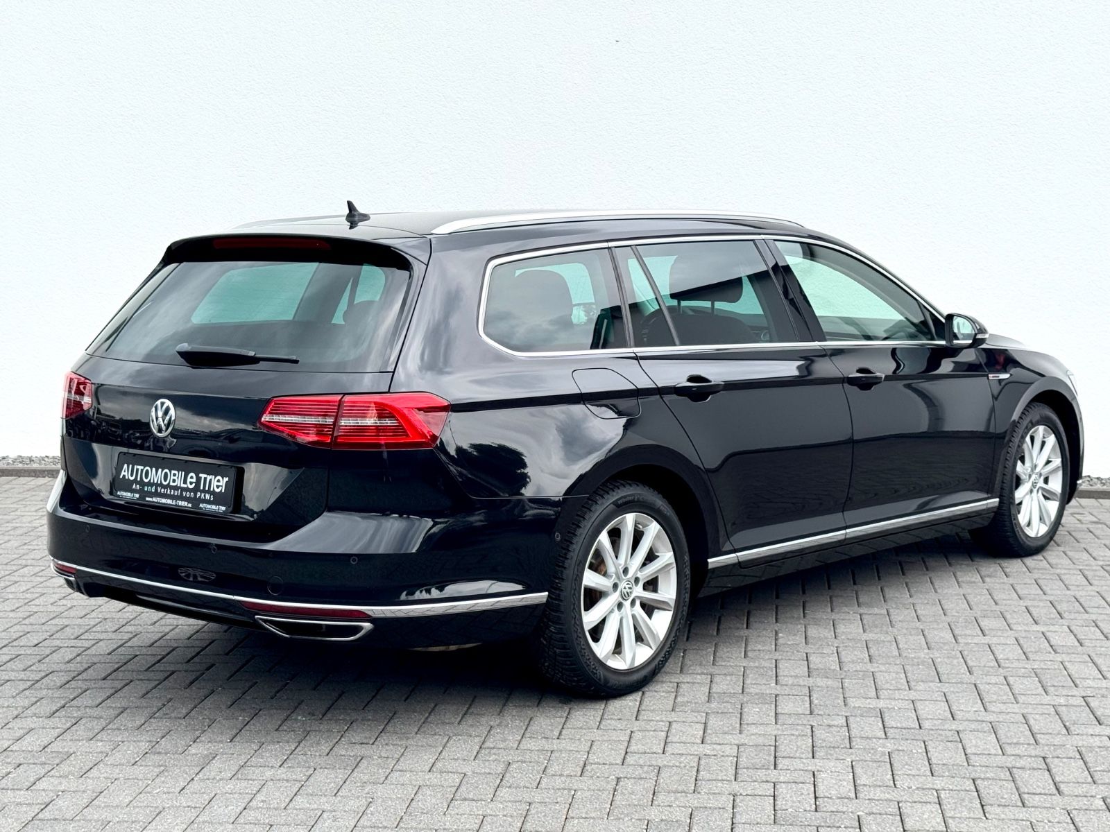 Bild 5 von 13 - Volkswagen Passat - Gebrauchtwagen von Automobile Trier Volkswagen Passat Variant Highline 2.0 TSI DSG 4Motion
