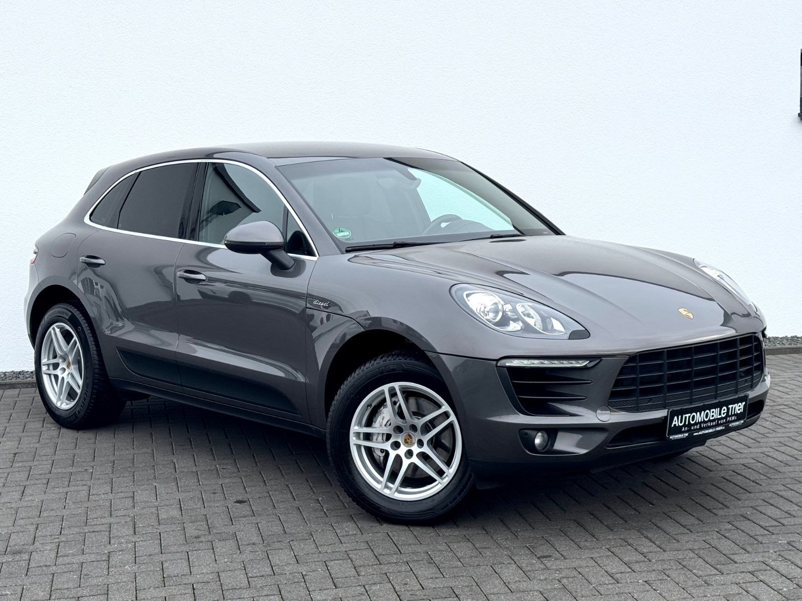 Bild 3 von 14 - Porsche Macan - Gebrauchtwagen von Automobile Trier Porsche Macan S 3.0d, NAVI, LED, AHK, PDC, GARANTIE