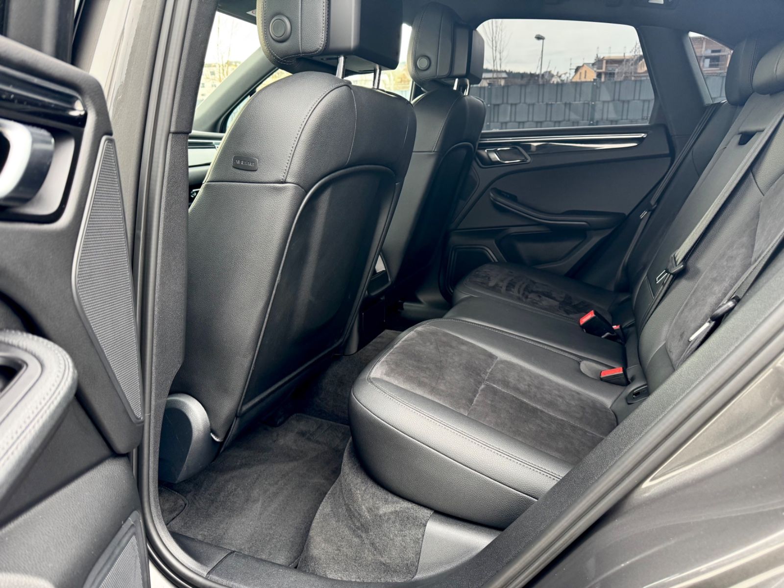 Bild 14 von 14 - Porsche Macan - Gebrauchtwagen von Automobile Trier Porsche Macan S 3.0d, NAVI, LED, AHK, PDC, GARANTIE