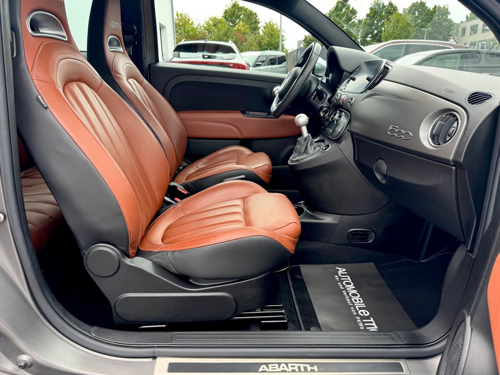 Bild 12 von 13 - Abarth 595 Turismo - Gebrauchtwagen von Automobile Trier Abarth 595 Turismo, NAVI, PDC, LEDER, GARANTIE