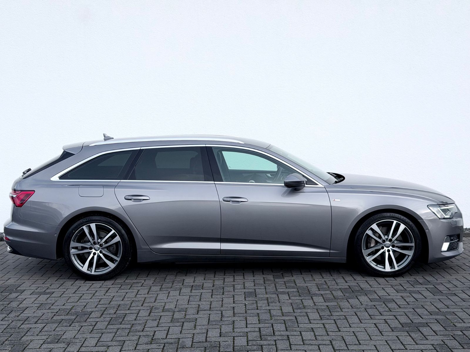 Bild 3 von 14 - Audi A6 - Gebrauchtwagen von Automobile Trier Audi A6 Avant 45 TDI quattro S line Sport Plus Paket