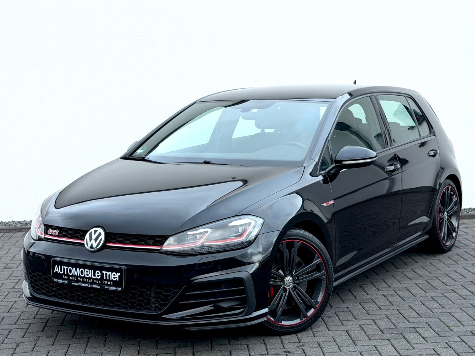 Volkswagen Golf 7 Lim. GTI Performance // GARANTIE //
