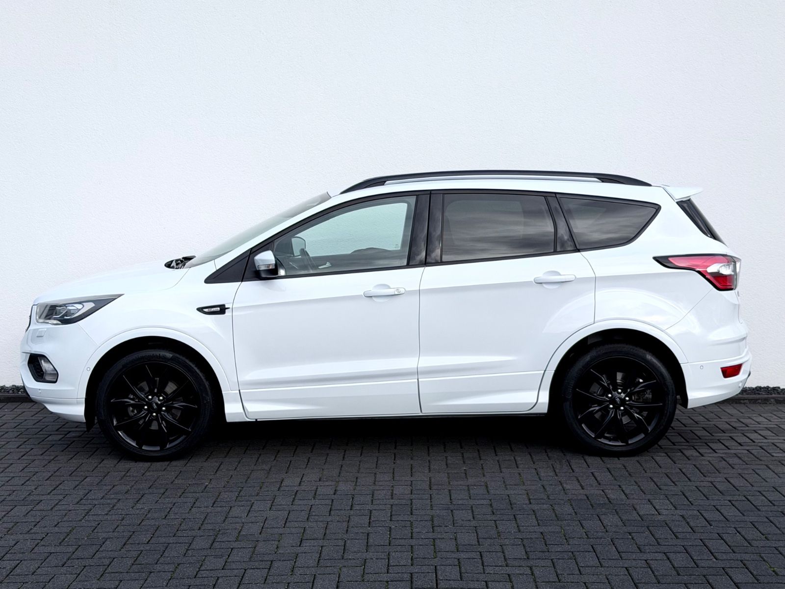 Bild 8 von 13 - Ford Kuga - Gebrauchtwagen von Automobile Trier Ford Kuga ST-Line