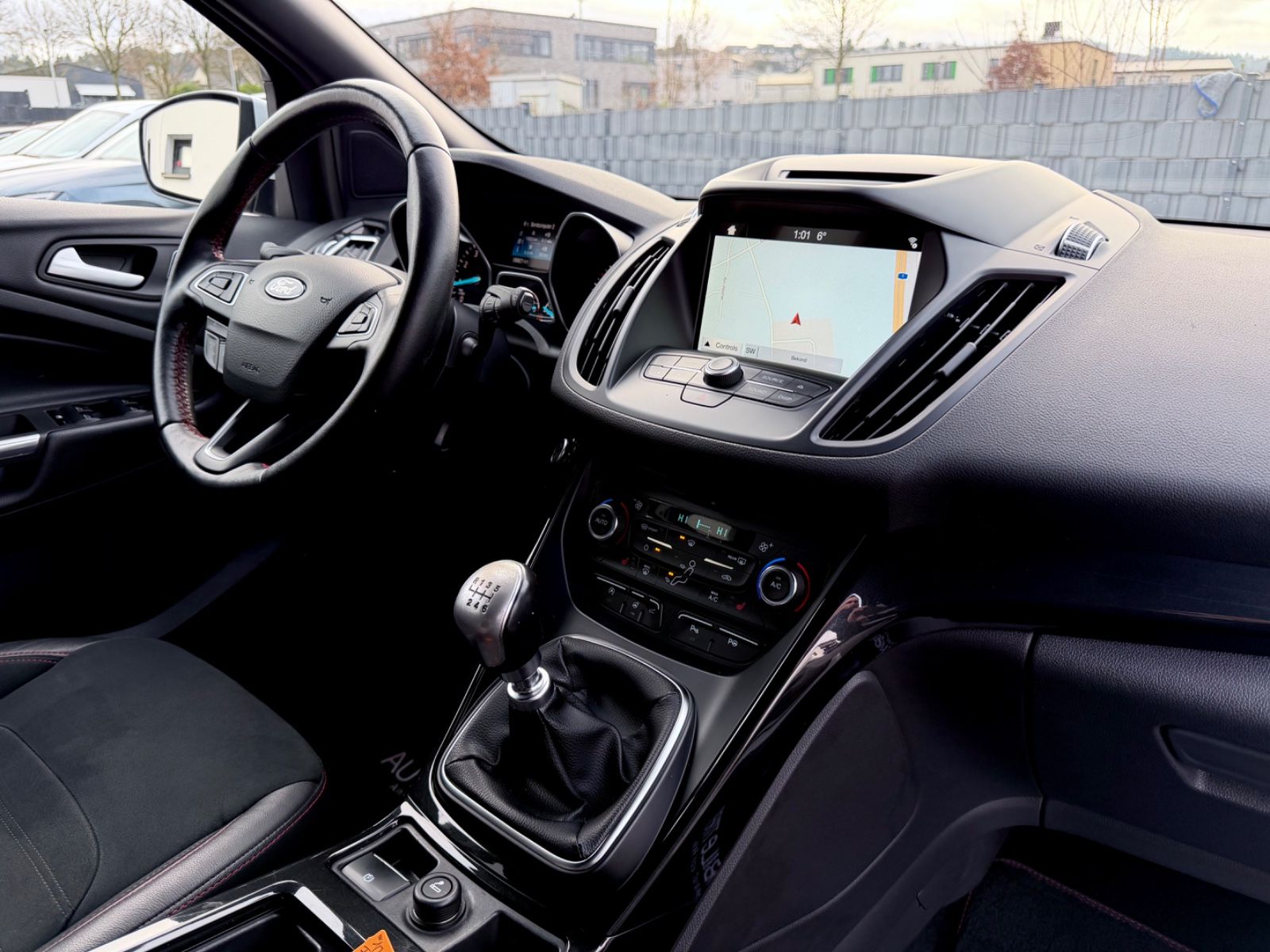 Bild 11 von 13 - Ford Kuga - Gebrauchtwagen von Automobile Trier Ford Kuga ST-Line