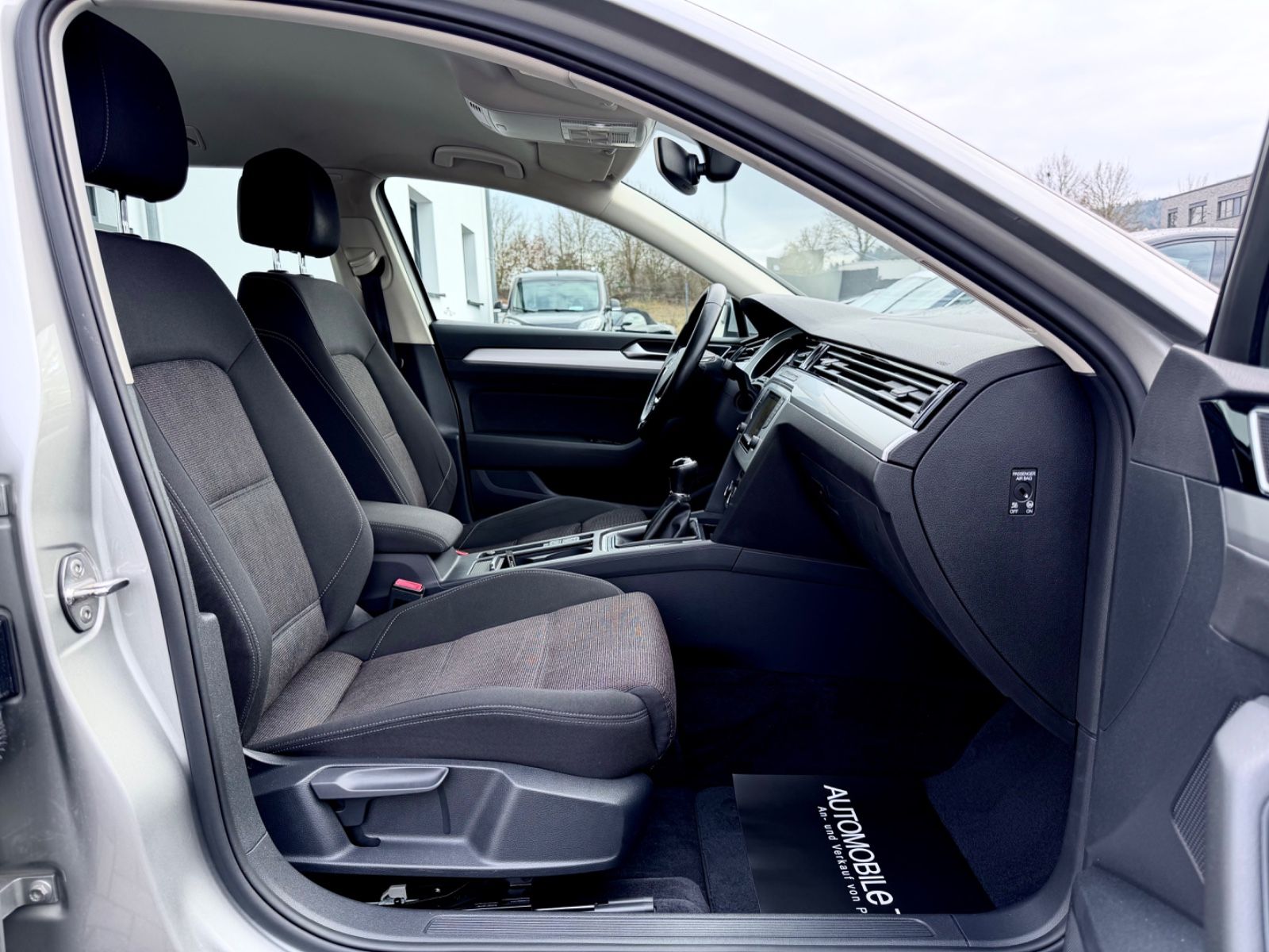 Bild 12 von 13 - Volkswagen Passat - Gebrauchtwagen von Automobile Trier Volkswagen Passat Variant 2.0 TDI, NAVI, PDC, AHK, GARANTIE