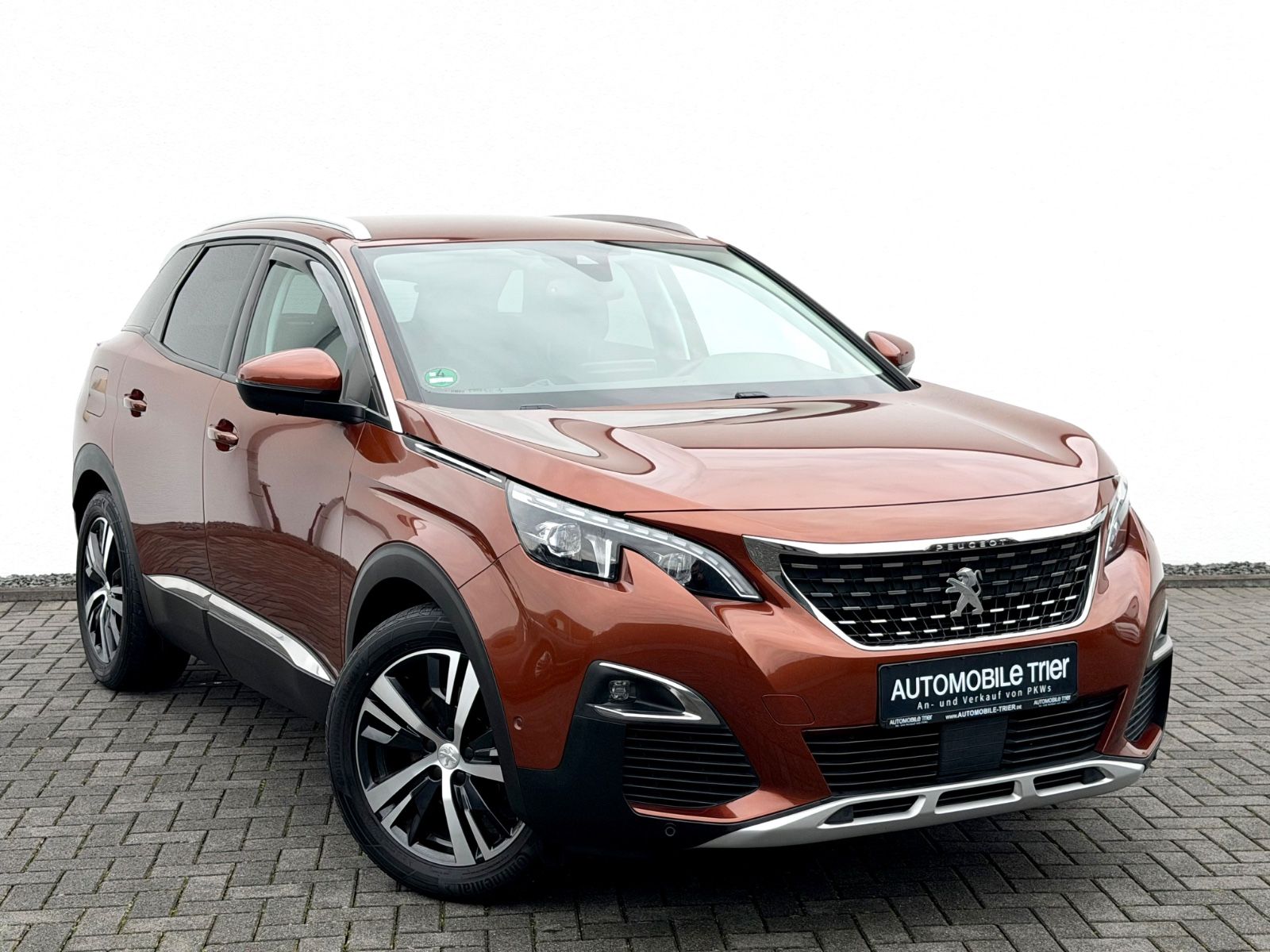 Bild 3 von 14 - Peugeot 3008 - Gebrauchtwagen von Automobile Trier Peugeot 3008 1.5 HDI, NAVI, LED, CAM, AHK, GARANTIE