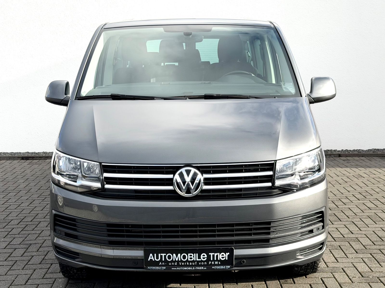 Bild 2 von 18 - Volkswagen T6 Caravelle - Gebrauchtwagen von Automobile Trier Volkswagen T6 Caravelle Lang 2.0 TDI DSG, NAVI, PDC, AHK