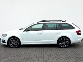 Skoda Octavia Combi RS 2.0 TDI DSG, PANO, LED, ACC, CAM - Thumbnail 8