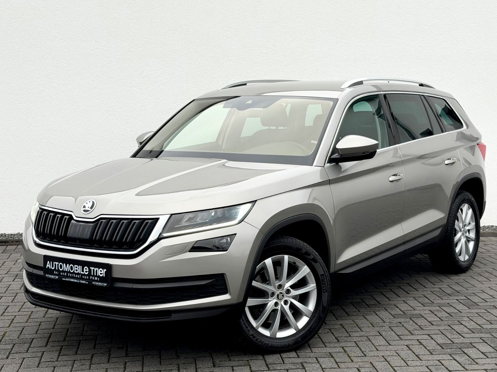Skoda Kodiaq 2.0 TSI 4×4 DSG  /NAVI/LED/ACC/CAM°360/