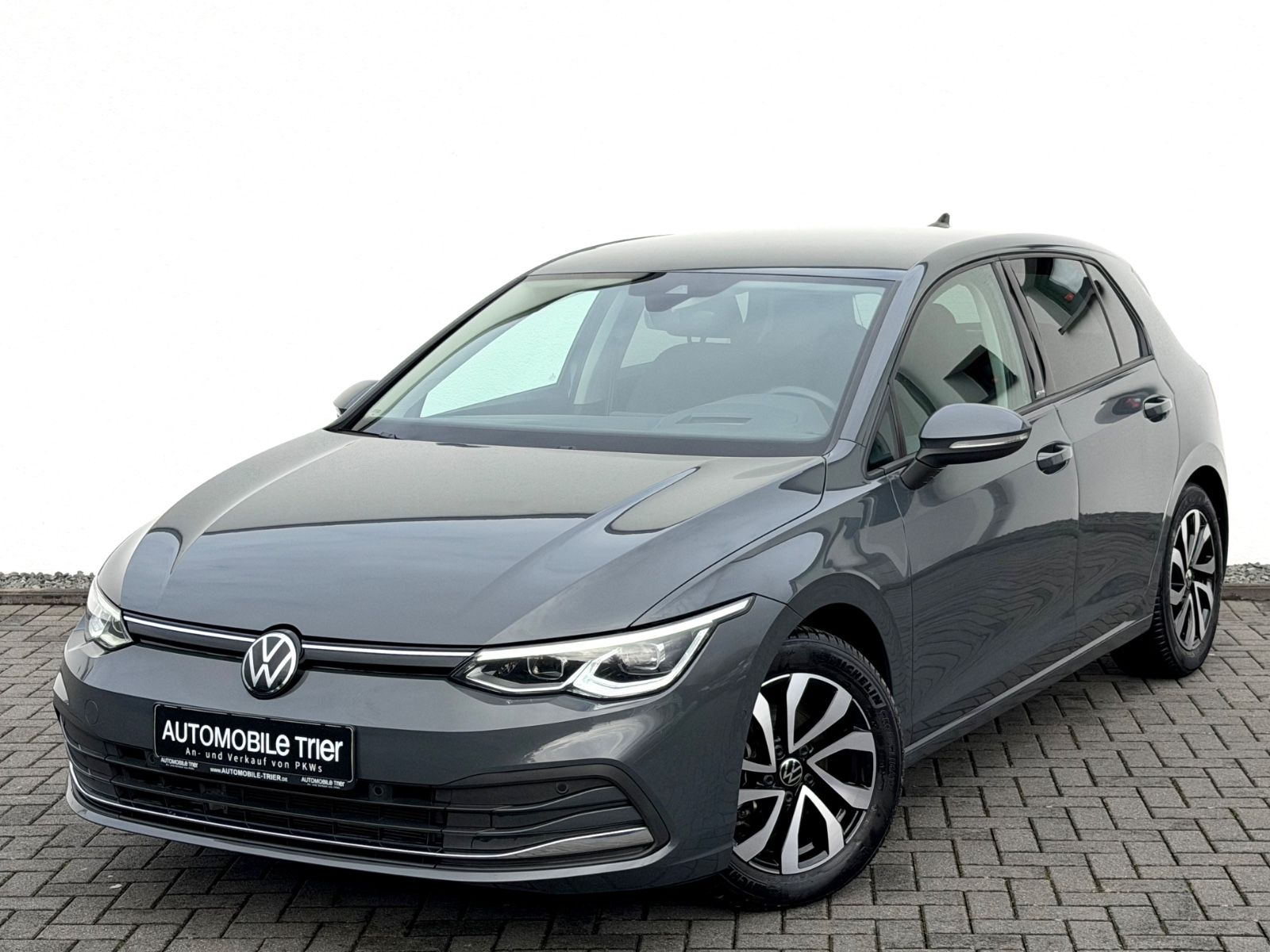 Volkswagen Golf 8 Lim. 1.5 TSI /NAVI/LED/ACC/HUD/CAM/GARANT