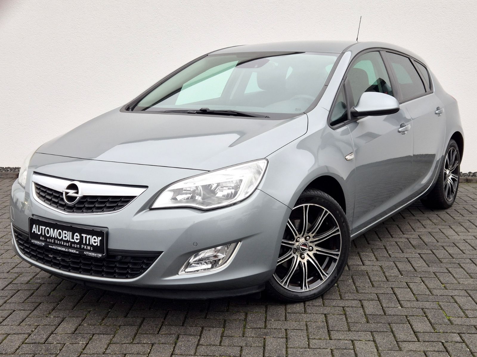 Opel Astra J Lim. 1.4 Turbo /SERVICE/TÜV NEU/GARANTIE