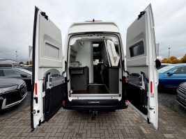 Volkswagen CRAFTER GRAND CALIFORNIA - Thumbnail 19