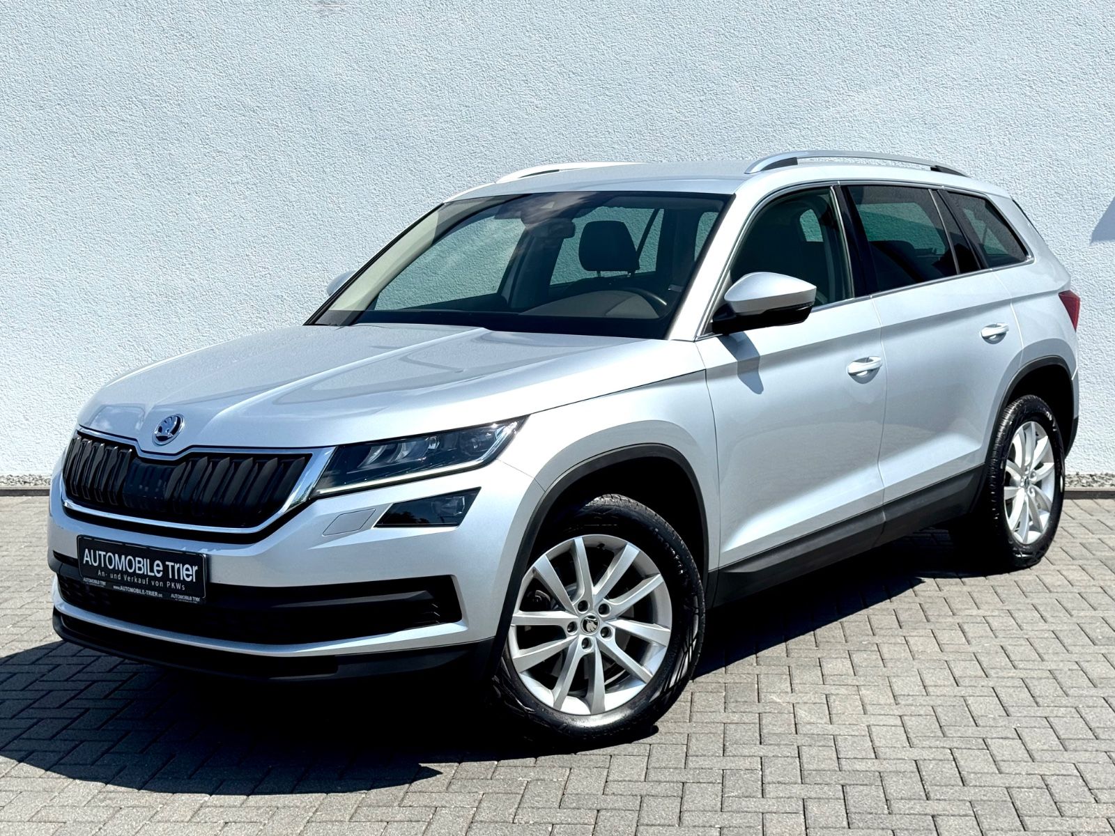 Skoda Kodiaq 2.0 TSI 4×4 / 7.SITZER/1.HAND/GARANTIE/