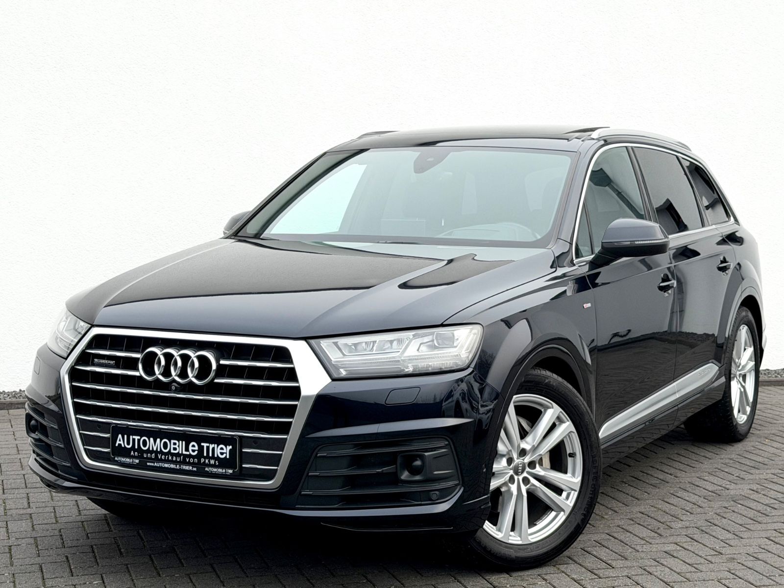 Audi Q7 3.0 TDI quattro S line Sport Plus 1.Hand