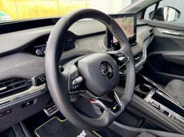 Skoda Enyaq Coupé RS Lounge, LED, PANO, HUD, 360CAM, AHK - Thumbnail 10