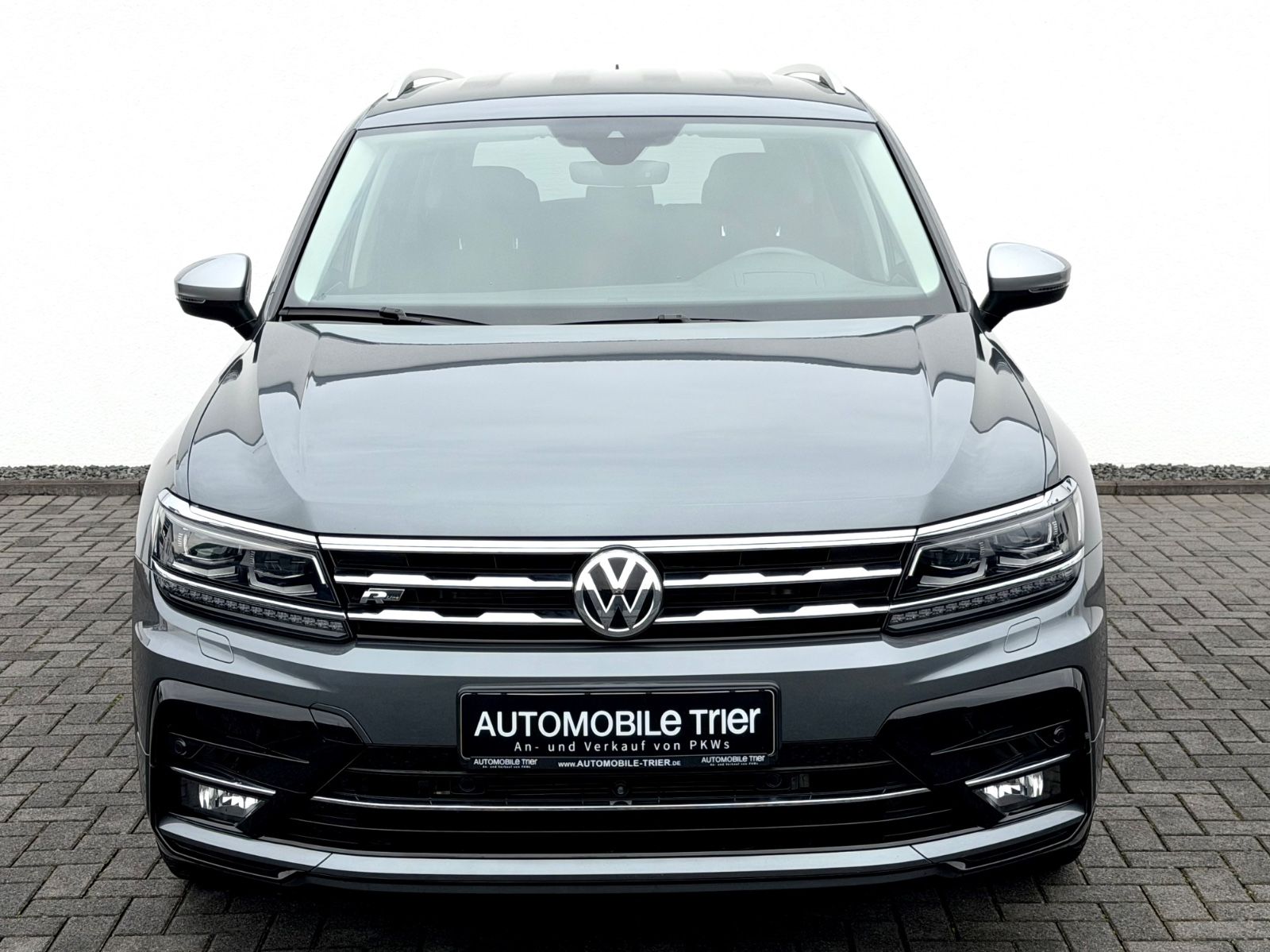 Bild 2 von 16 - Volkswagen Tiguan - Gebrauchtwagen von Automobile Trier Volkswagen Tiguan Allspace R Line 2.0 TSI DSG 4M GARANTIE