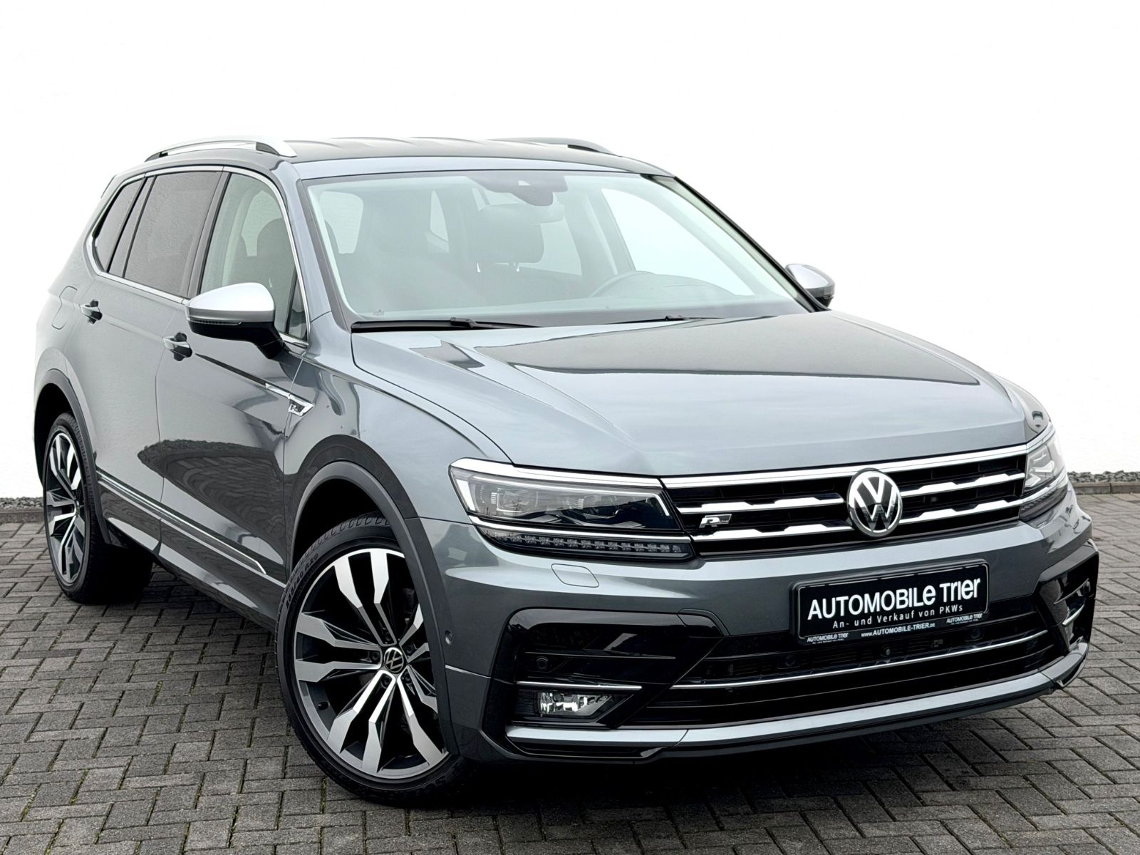 Bild 3 von 16 - Volkswagen Tiguan - Gebrauchtwagen von Automobile Trier Volkswagen Tiguan Allspace R Line 2.0 TSI DSG 4M GARANTIE