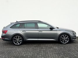 Skoda Superb Combi Sportline 2.0 TDI DSG, 1.HAND - Thumbnail 4