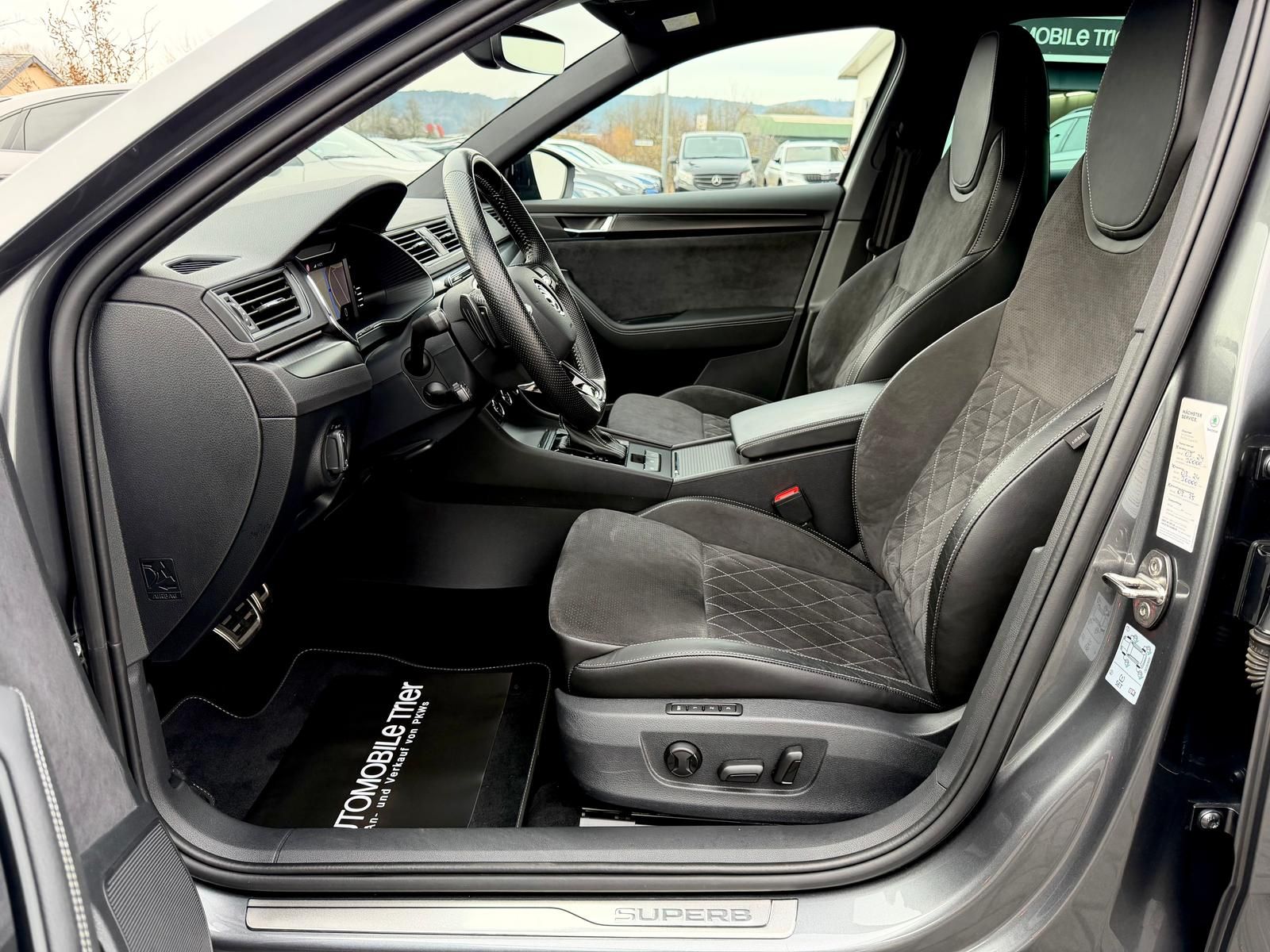 Bild 9 von 15 - Skoda Superb - Gebrauchtwagen von Automobile Trier Skoda Superb Combi Sportline 2.0 TDI DSG, 1.HAND