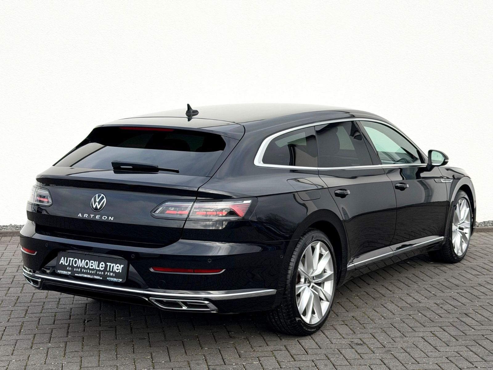 Bild 5 von 15 - Volkswagen Arteon - Gebrauchtwagen von Automobile Trier Volkswagen Shooting Brake 2.0 TSI DSG R line, NAVI, LED, ACC