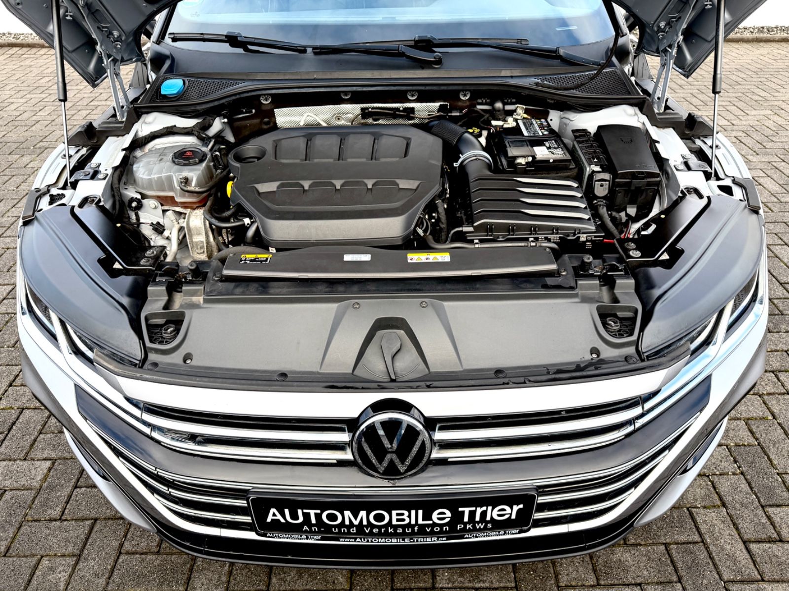 Bild 17 von 18 - Volkswagen Arteon - Gebrauchtwagen von Automobile Trier Volkswagen Arteon Shooting Brake R line 2.0 TSI DSG 1.Hand