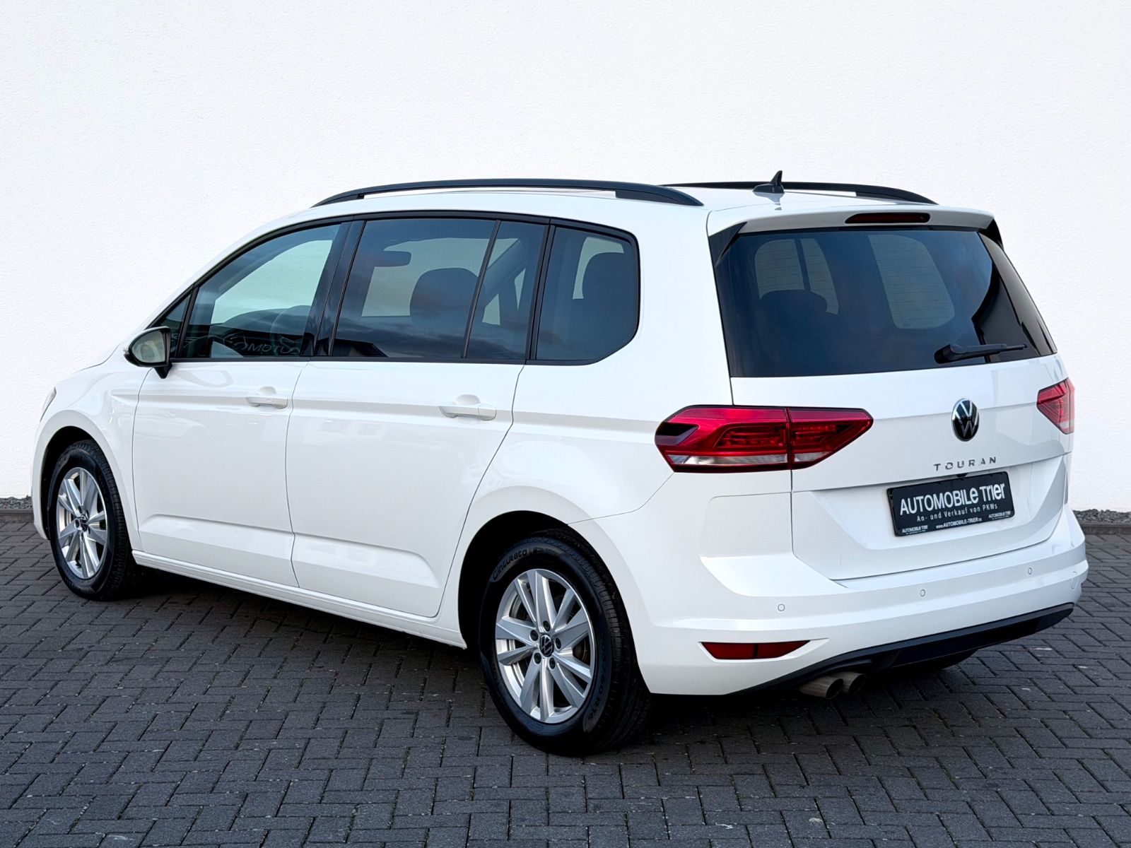 Bild 7 von 15 - Volkswagen Touran - Gebrauchtwagen von Automobile Trier Volkswagen Touran 2.0 TDI DSG, NAVI, CAM, MASSAGE, GARANTIE