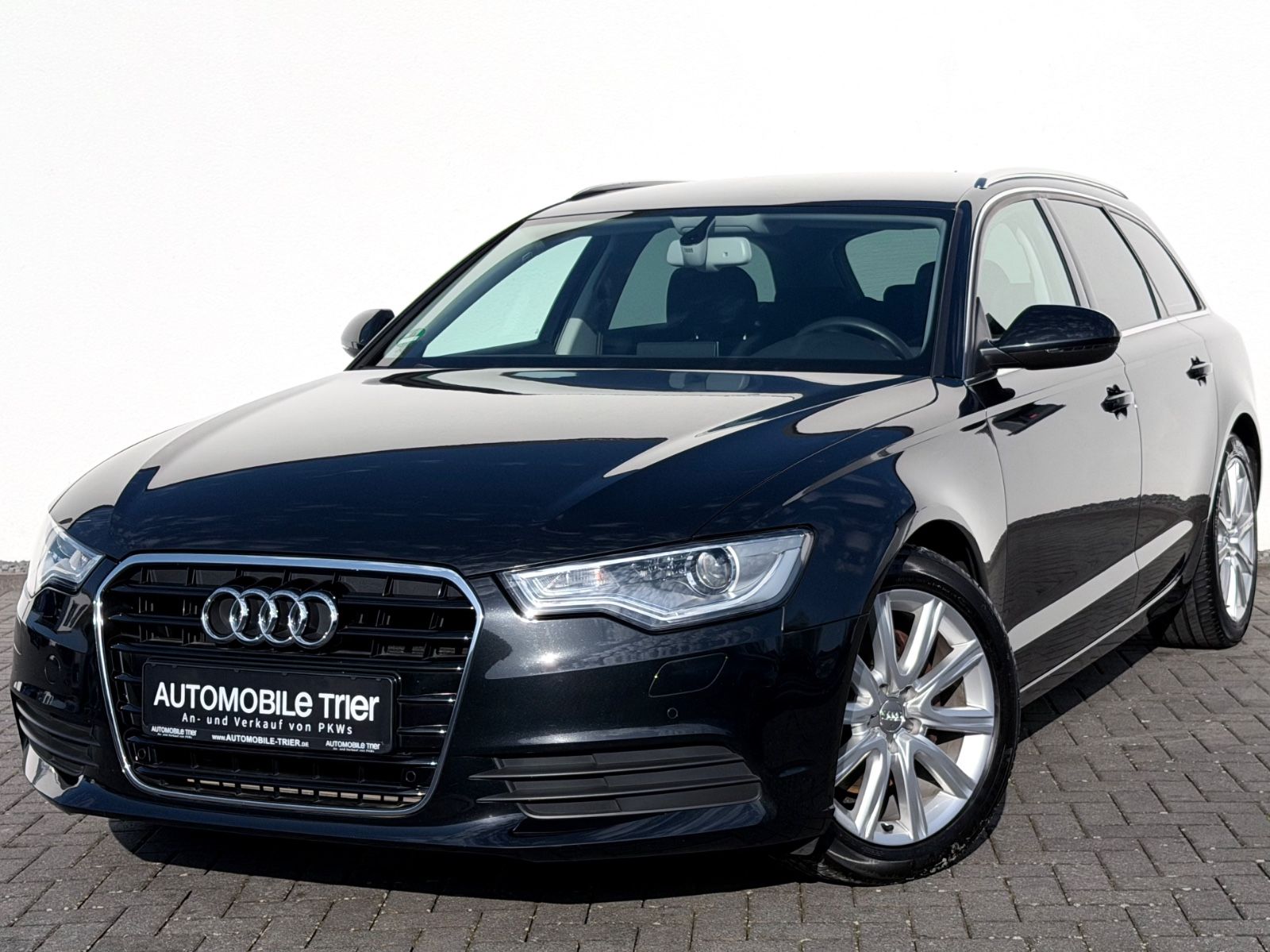 Audi A6 Avant 3.0 TDI / LED/NAVI/AHK/GARANTIE/ 1.HAND