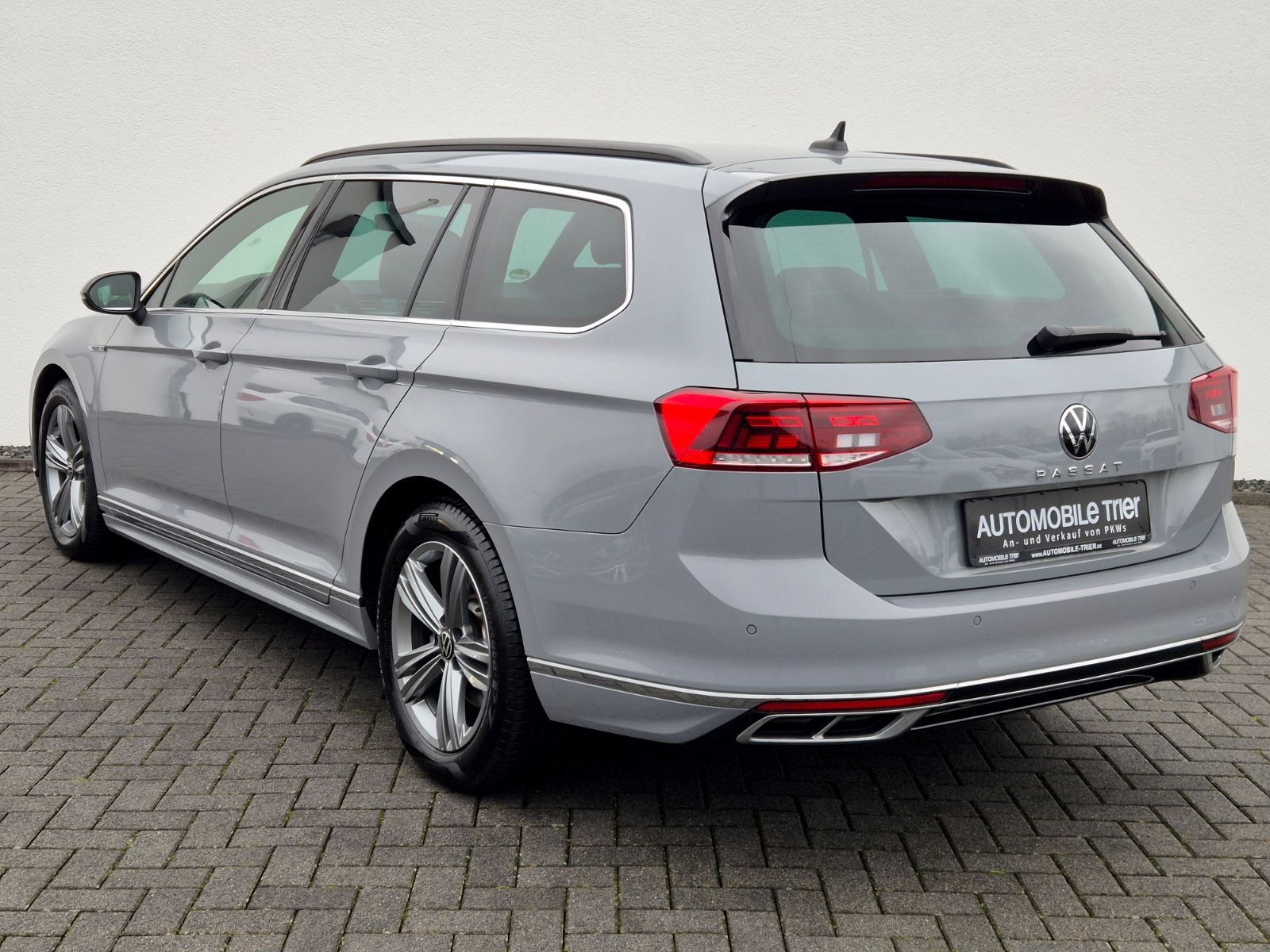 Bild 7 von 17 - Volkswagen Passat Variant - Gebrauchtwagen von Automobile Trier Volkswagen Passat Variant R Line 2.0 TDI DSG, LED, ACC, CAM