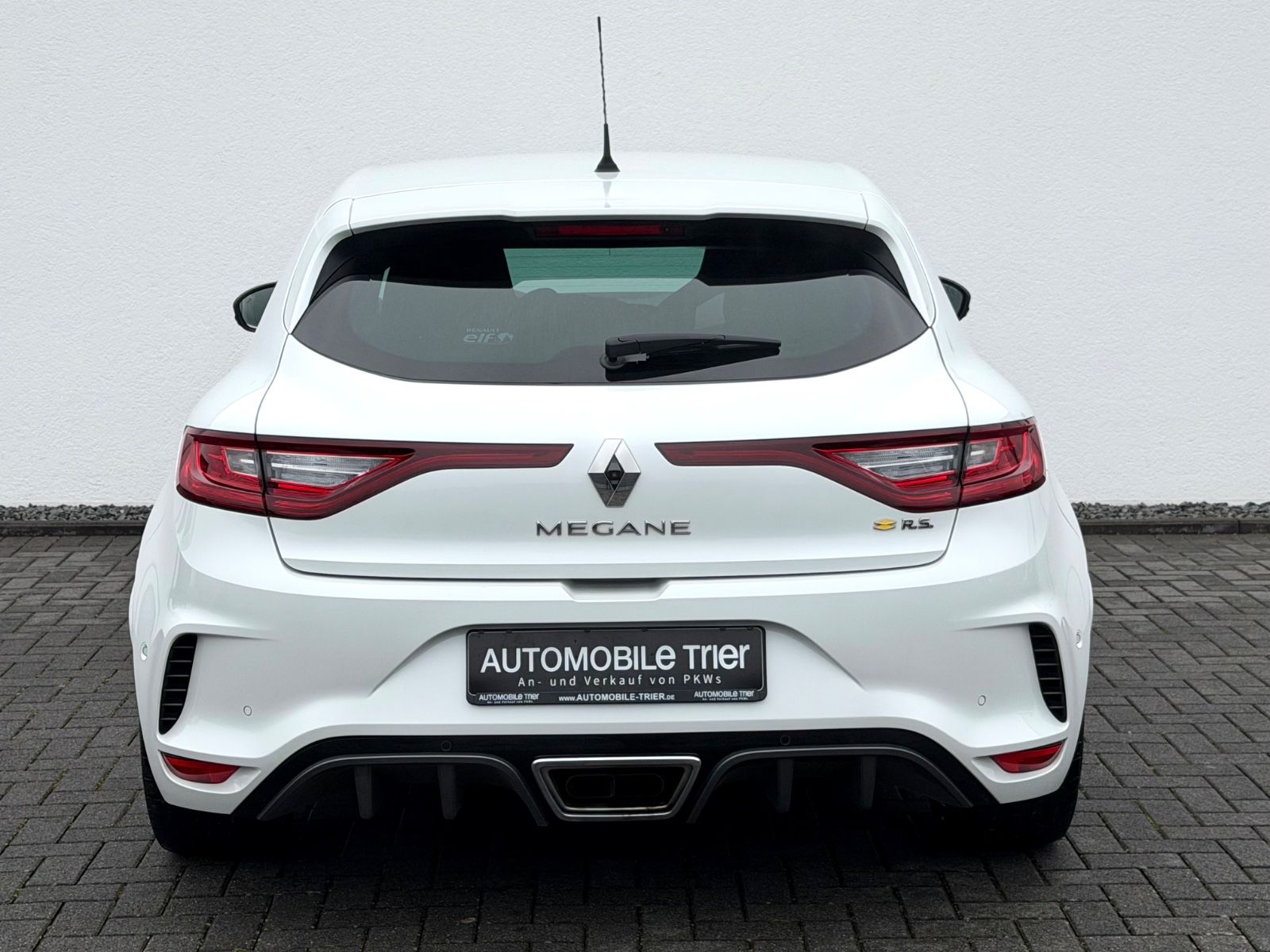 Bild 14 von 15 - Renault Megane - Gebrauchtwagen von Automobile Trier Renault Megane 300 RS Trophy, NAVI, LED, ACC, CAM, GARANTIE