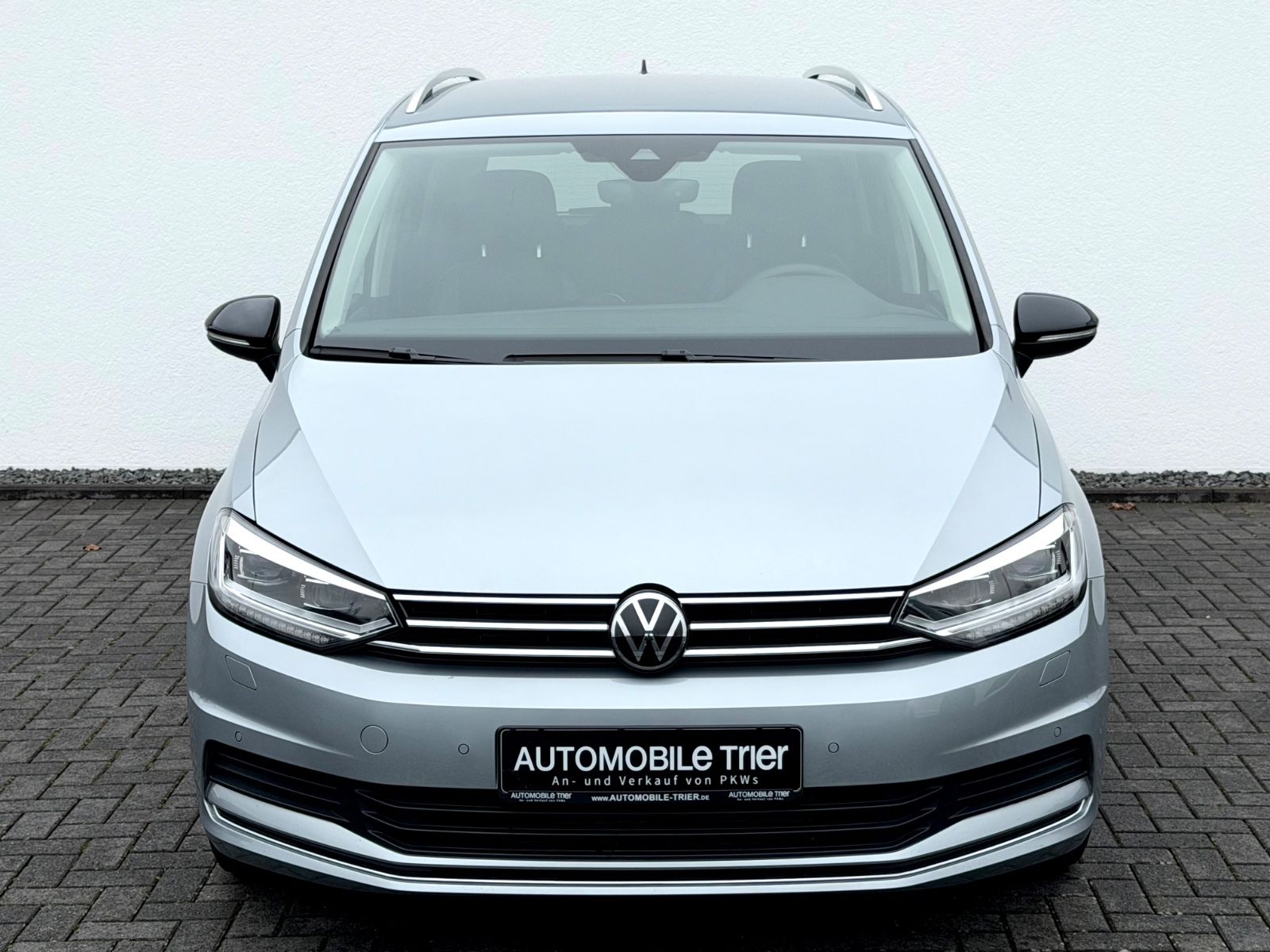 Bild 2 von 18 - Volkswagen Touran - Gebrauchtwagen von Automobile Trier Volkswagen Touran 2.0 TDI DSG, 7.SITZER, LED, ACC, AHK