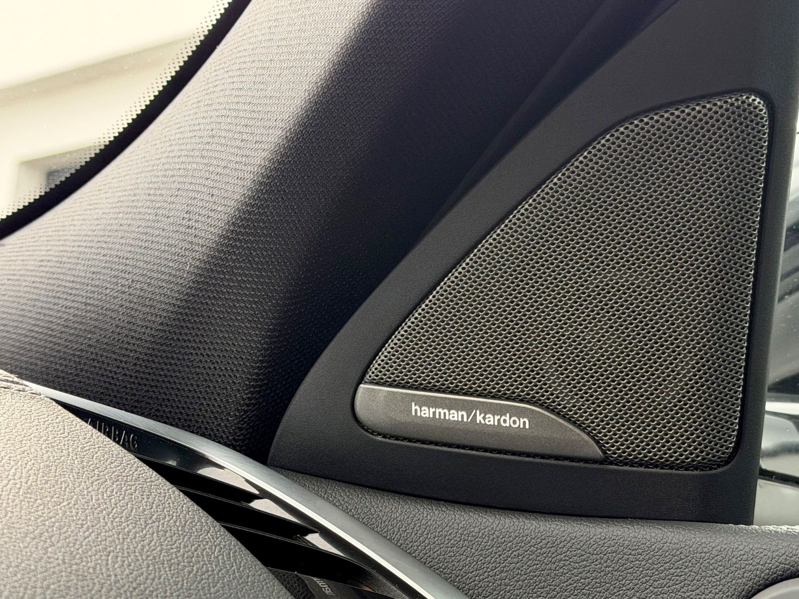 Bild 19 von 22 - BMW X6 - Gebrauchtwagen von Automobile Trier BMW X6 xDrive 30d M Sport Paket, PANO, HUD, 360°CAM, H&K