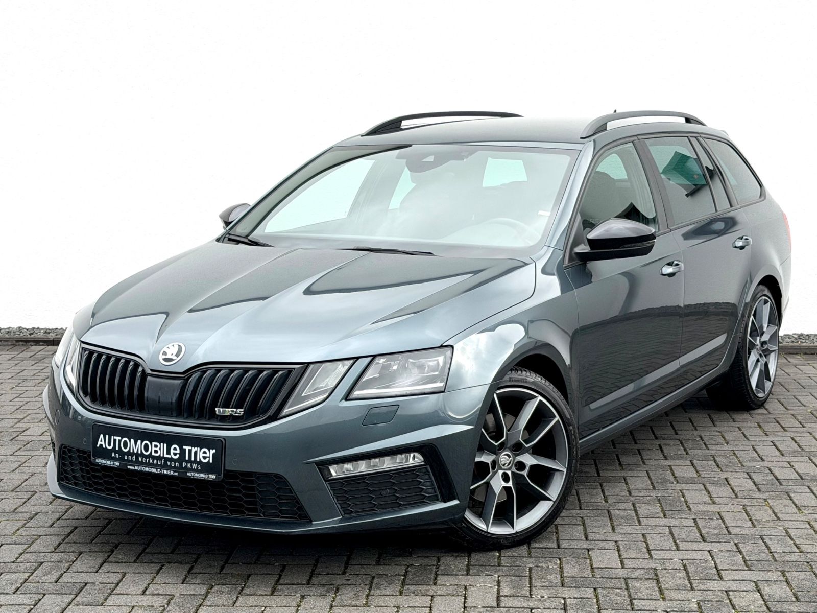Skoda Octavia Combi RS 2.0 TDI DSG 4×4 /LED/ACC/AHK/