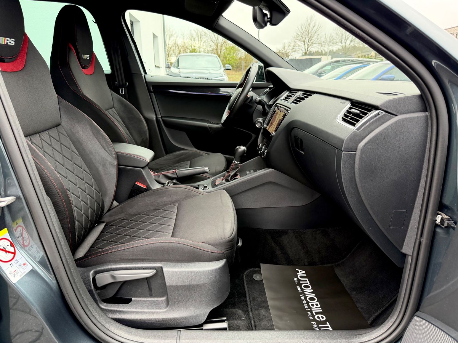 Bild 13 von 18 - Skoda Octavia - Gebrauchtwagen von Automobile Trier Skoda Octavia Combi RS 2.0 TDI DSG 4×4, LED, ACC, AHK