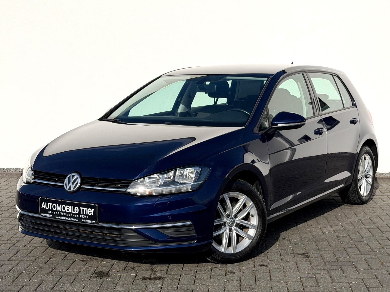 Volkswagen Golf 7 Lim. // SERVICE // TÜV NEU // GARANTIE //