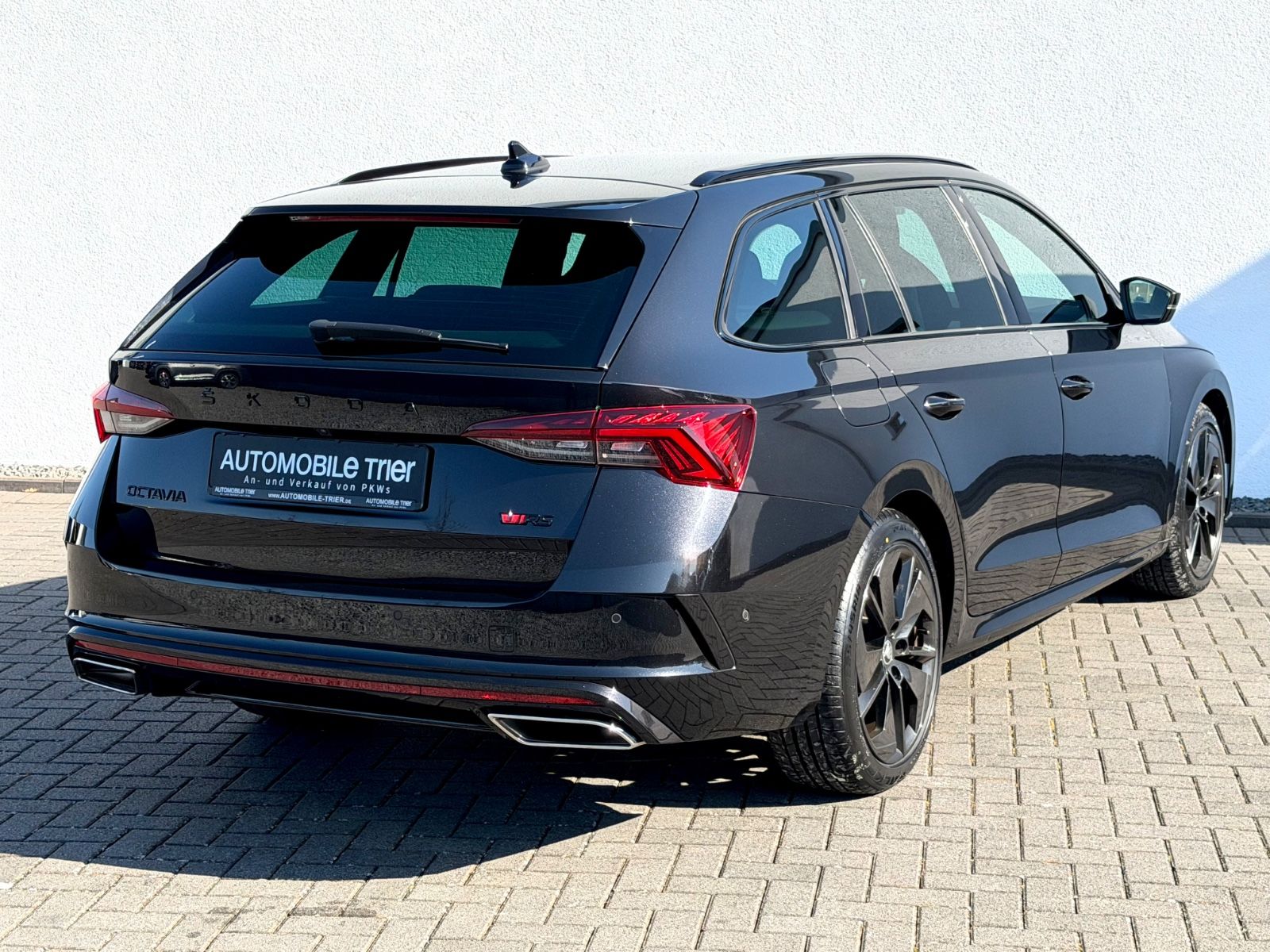 Bild 5 von 18 - Skoda Octavia - Gebrauchtwagen von Automobile Trier Skoda Octavia Combi RS 2.0 TDI DSG 4×4, LED, ACC, AHK