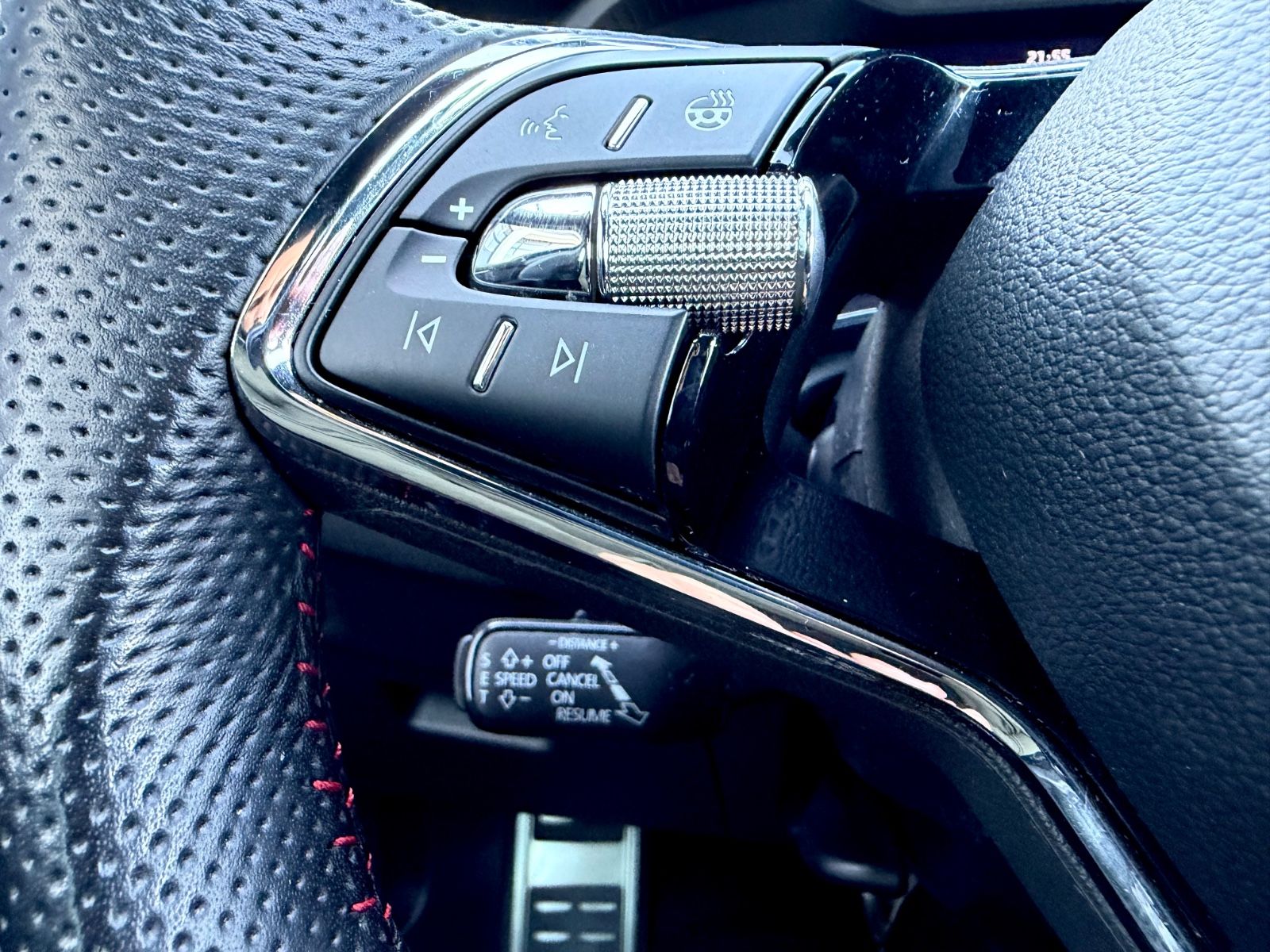 Bild 16 von 18 - Skoda Octavia - Gebrauchtwagen von Automobile Trier Skoda Octavia Combi RS 2.0 TDI DSG 4×4, LED, ACC, AHK